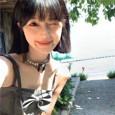 三姐妹的故事
